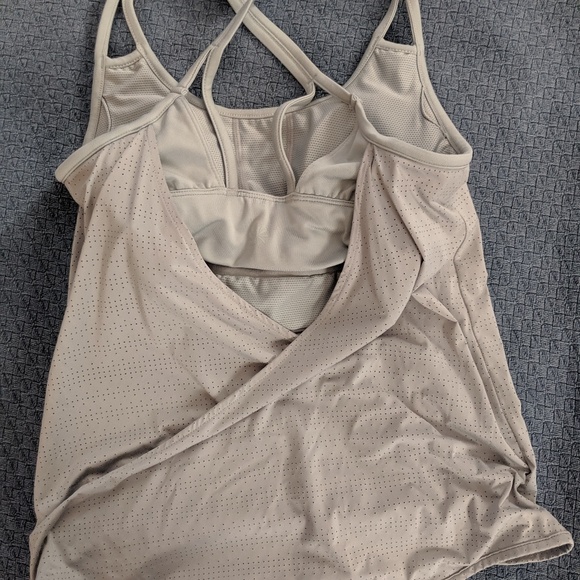Athleta tank top - Picture 3 of 3